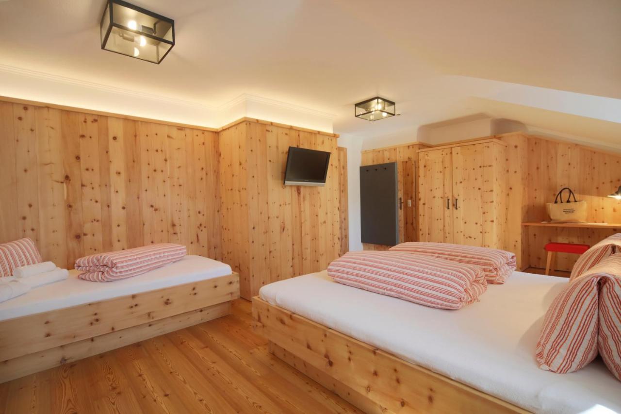 Hotel Gasthof Unterwoeger Obertilliach Luaran gambar